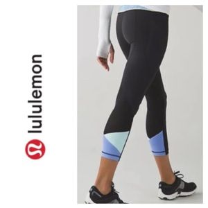 Lululemon Pace Rival 22” in Tranquil Blue Multi/ green/black